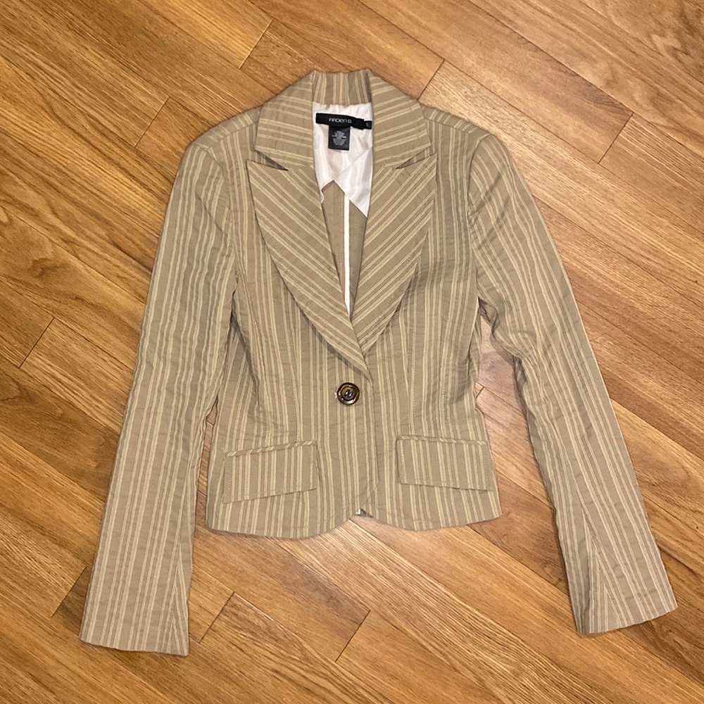 Arden B Khaki Blazer